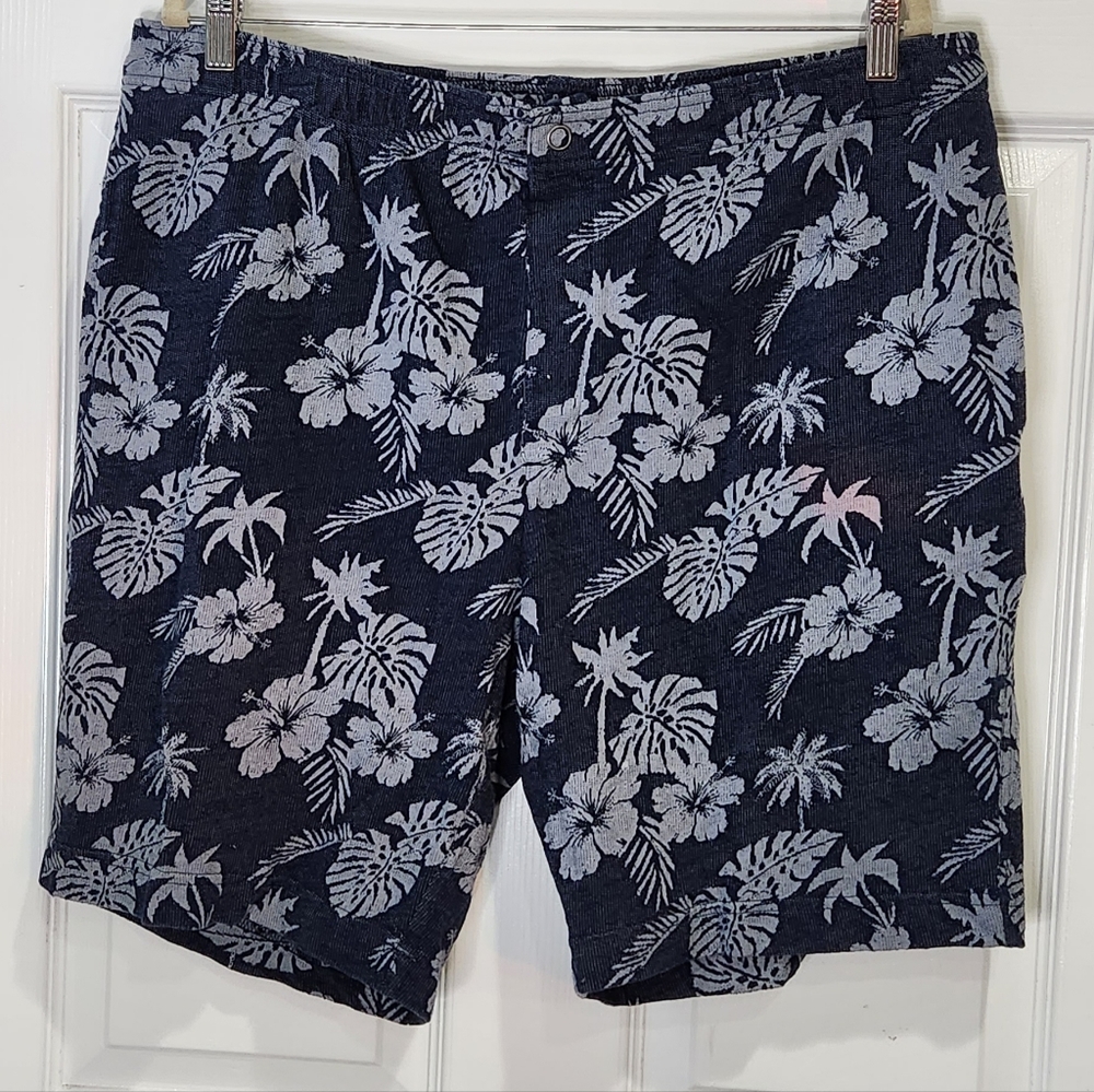 Caribbean blue tropical print slip on stretch shorts men's size 42